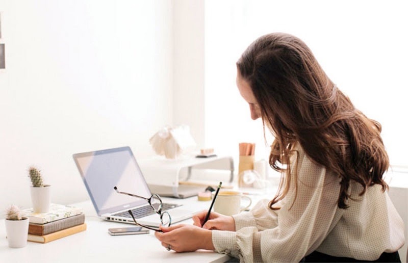 Công việc cụ thể của content Monderator